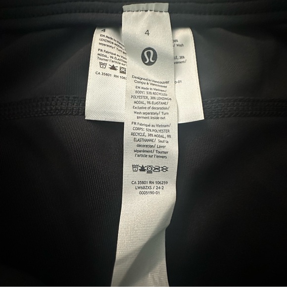 Softstreme High-Rise Straight-Leg Cropped Pant - Picture 7 of 15